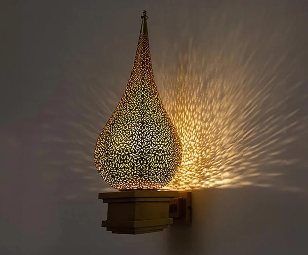 El Yapımı Fas Pirinç Duvar Apliği